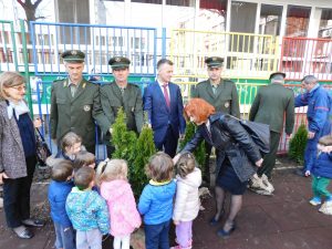 Sadnice za OS Kralj Petar Karadjordjevic