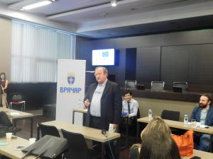 Mala skola diplomatije