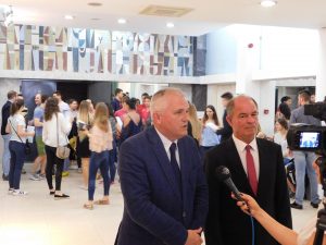 Dodela diploma ucenicima