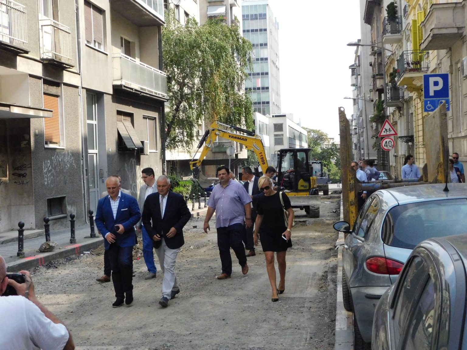 ОБИЛАЗАК РАДОВА НА РЕКОНСТРУКЦИЈИ УЛИЦЕ КНЕГИЊЕ ЗОРКЕ – ОД БУЛЕВАРА КРАЉА АЛЕКСАНДРА ДО МАКЕНЗИЈЕВЕ –