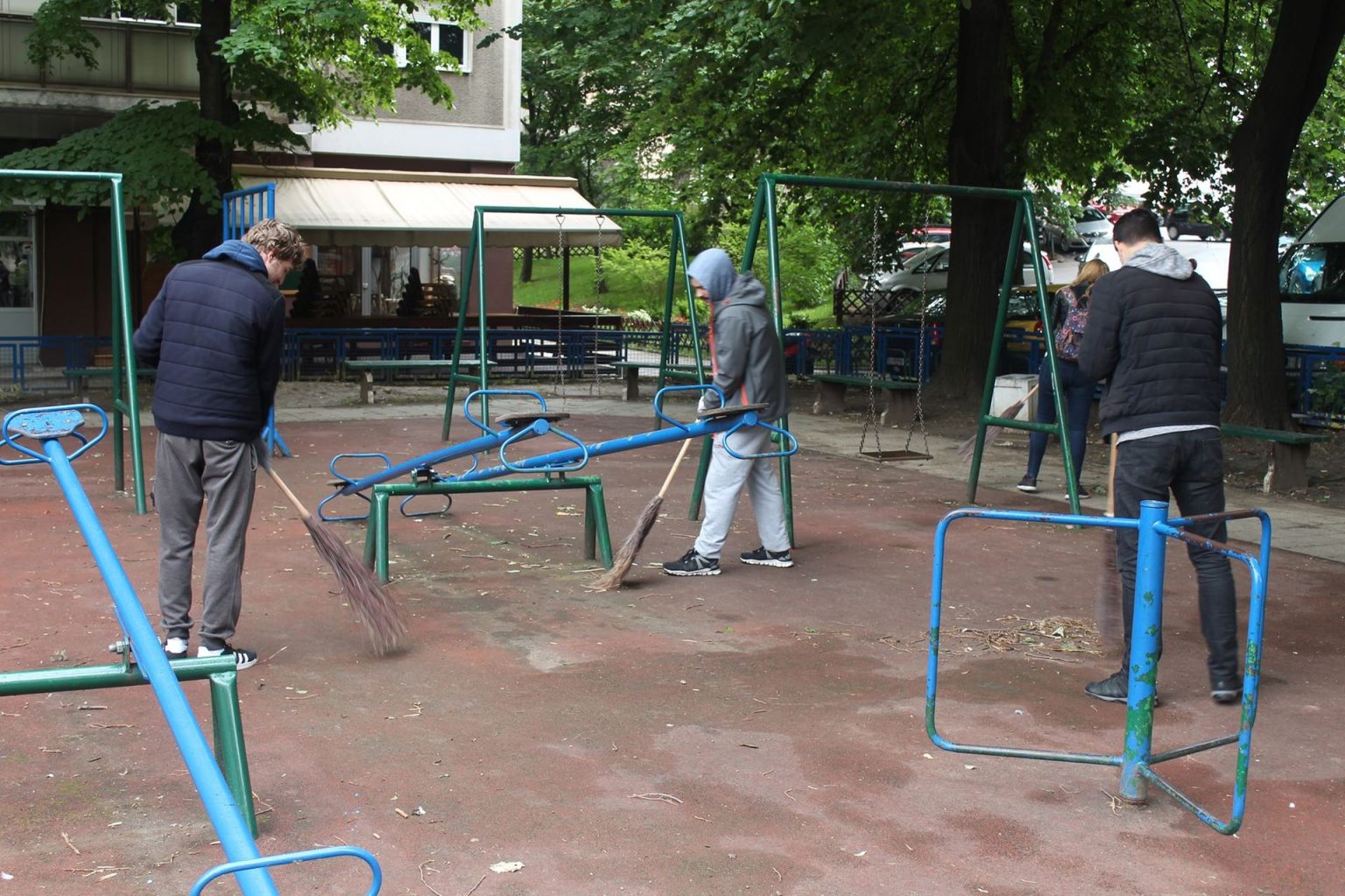 Општина Врачар организовала акцију подизања свести о значају очувања здраве и чисте животне средине Životna sredina