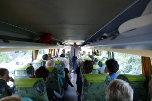 Ispraćaj penzionera na izlet