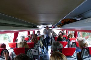 Ispraćaj penzionera na izlet