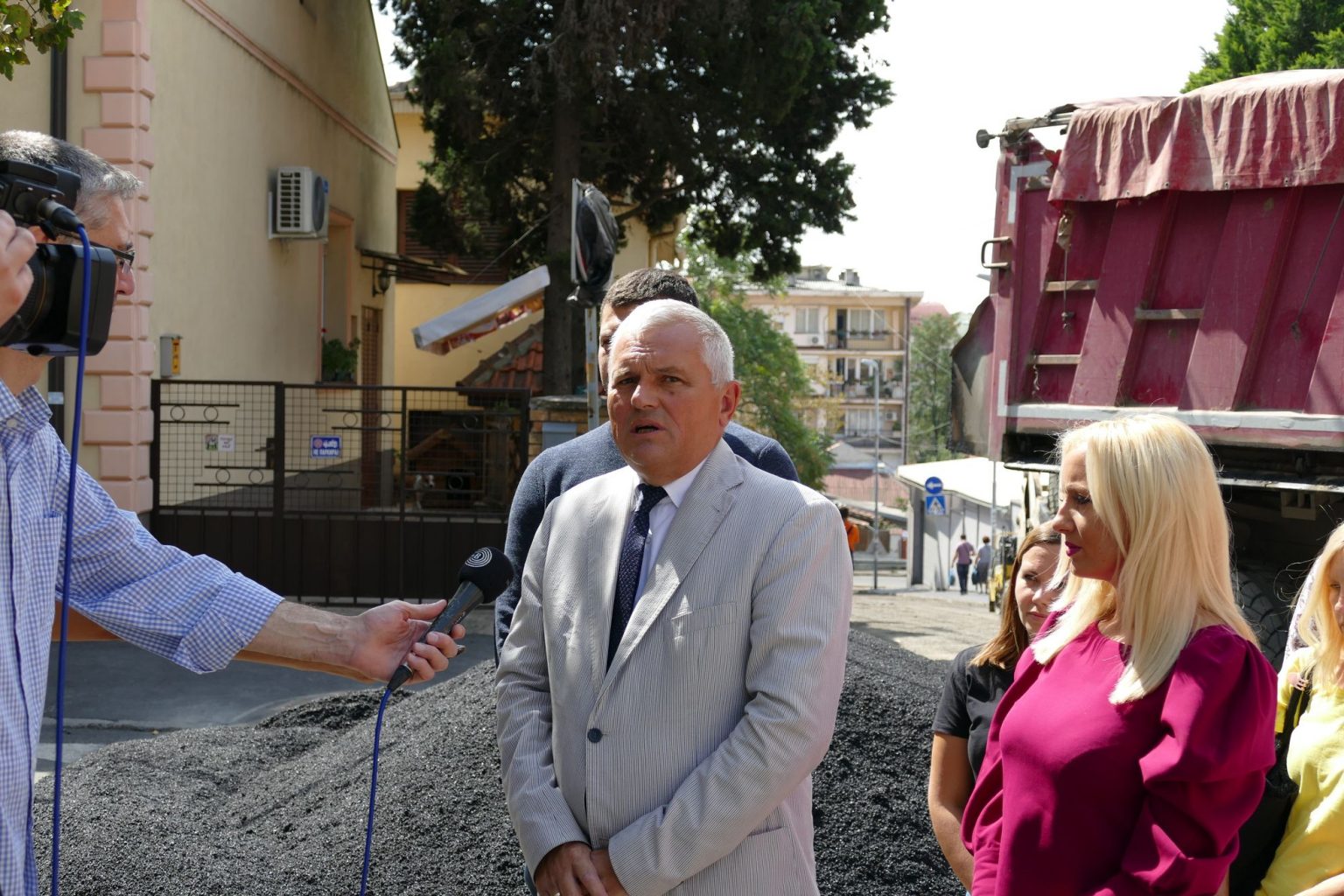 ОБИЛАЗАК РАДОВА НА РЕКОНСТРУКЦИЈИ УЛИЦЕ ЈОВАНА РАЈИЋА Rekonstrukcija Jovana Rajica