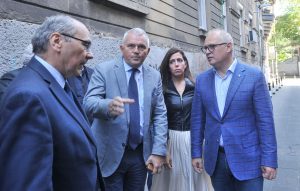 Оtкrivena spomen-ploča doktoru Branislavu Radovančeviću