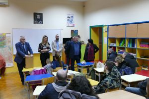 VRAČUNARI NA DAR VRAČARSKIM TREĆACIMA