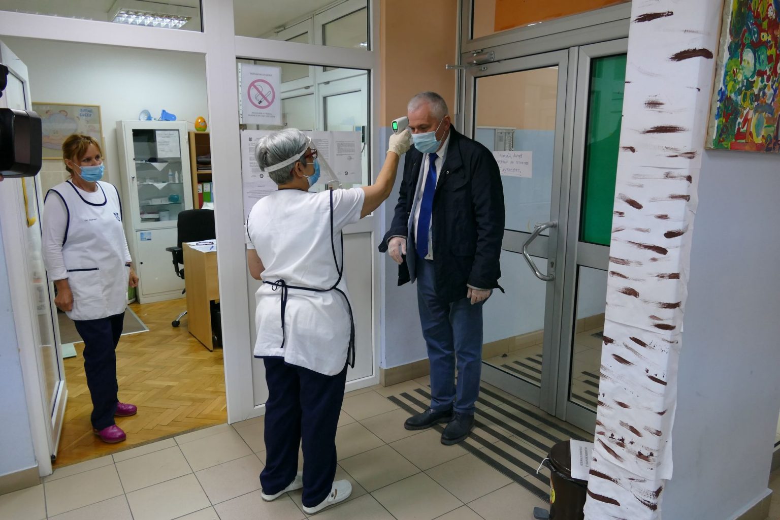 ПРЕДСЕДНИК ОБИШАО ВРТИЋЕ ПУ „ВРАЧАР“ Obilazak vrtica