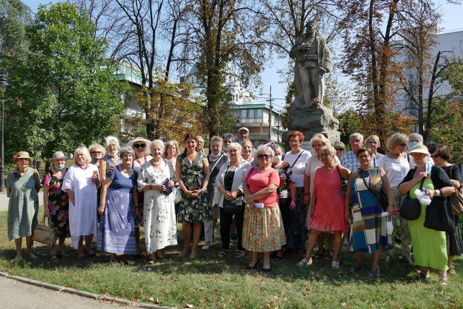 НА ВРАЧАРУ ОБЕЛЕЖЕНА ГОДИШЊИЦА ПРОБОЈА СОЛУНСКОГ ФРОНТА polaganje cveca na spomenik