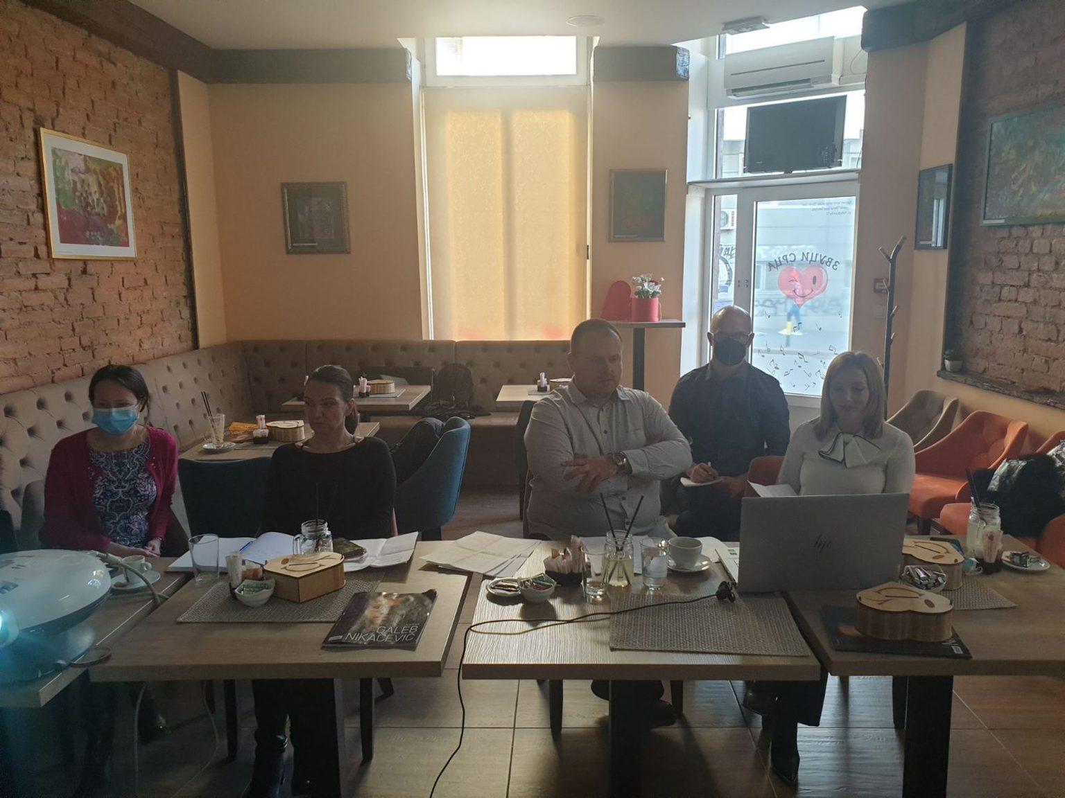 Onlajn sastanak sa Gradom Boros u kafeu „Zvuci srca“ na Čuburi online sastanak sa gradom Boros