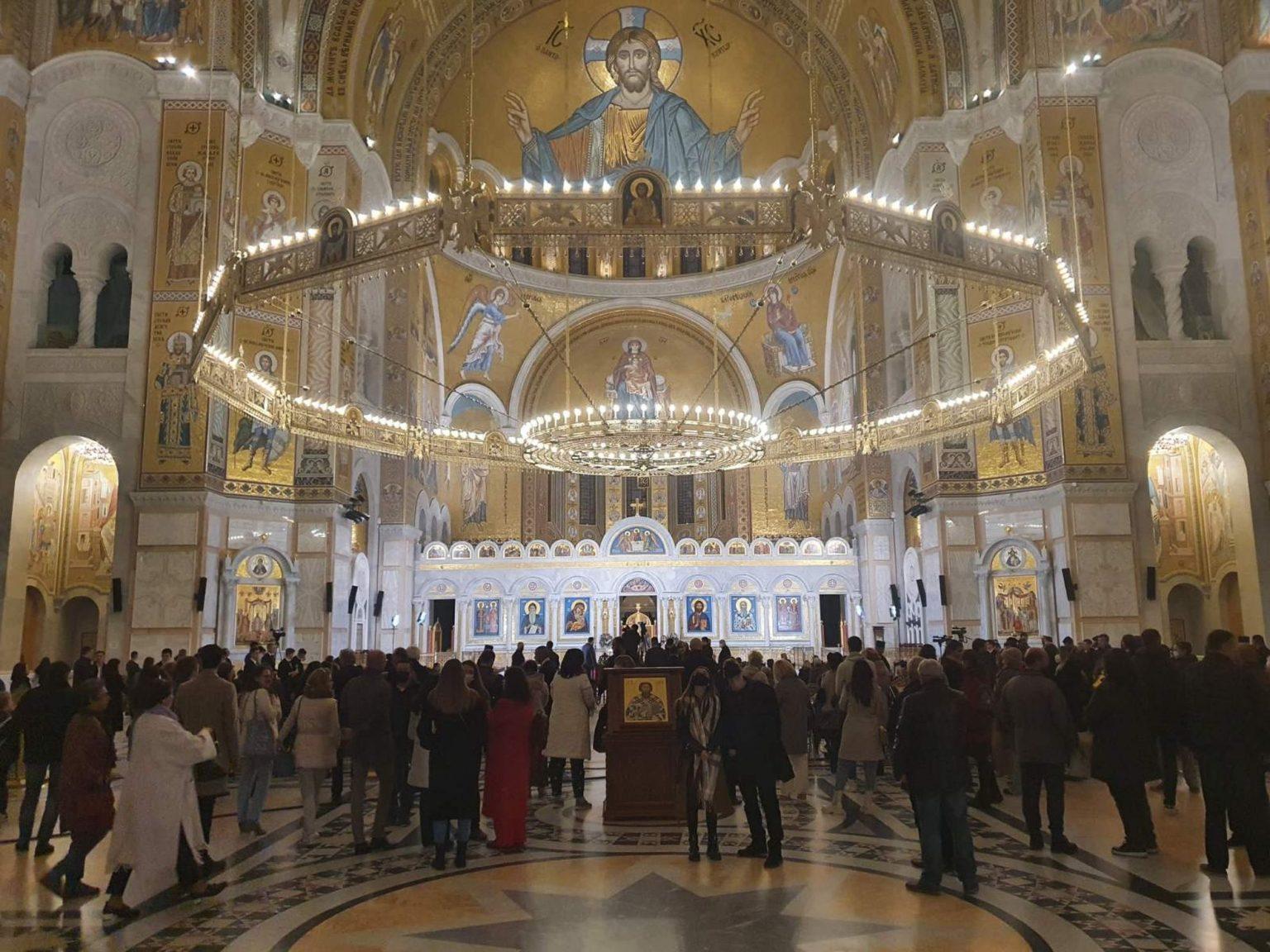 КОНЦЕРТ СИНОДАЛНОГ ХОРА ИЗ МОСКЕ У ХРАМУ СВЕТОГ САВЕ