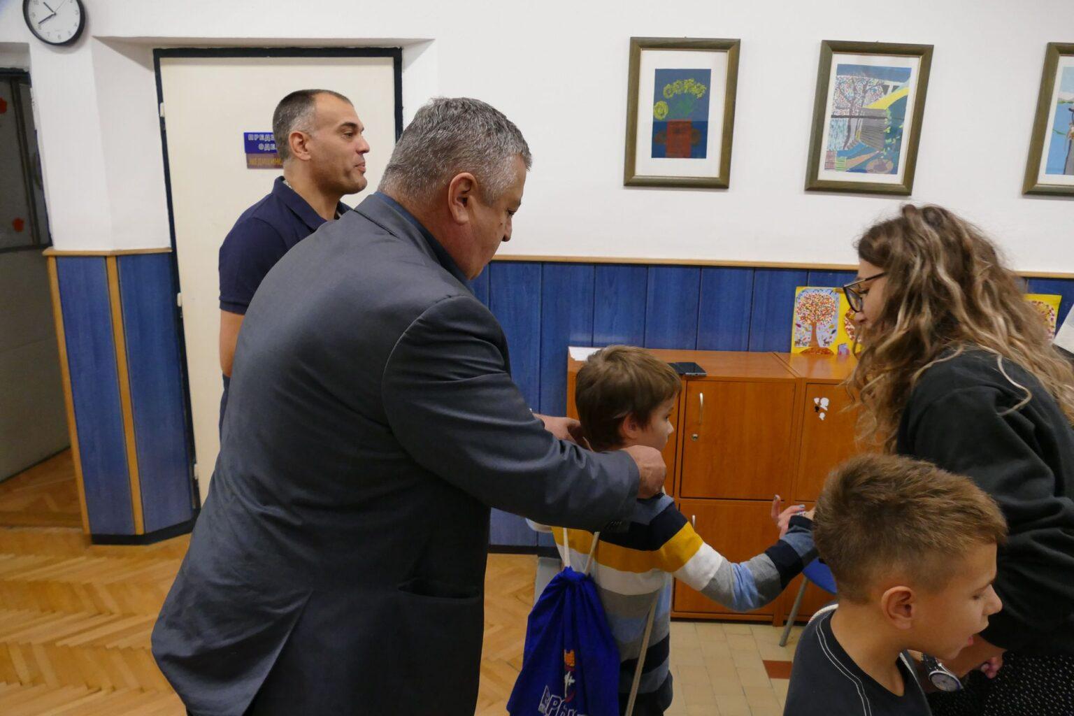 ПРИРЕДБА ЗА ПРВАКЕ ОШ „НХ ДУШАН ДУГАЛИЋ“