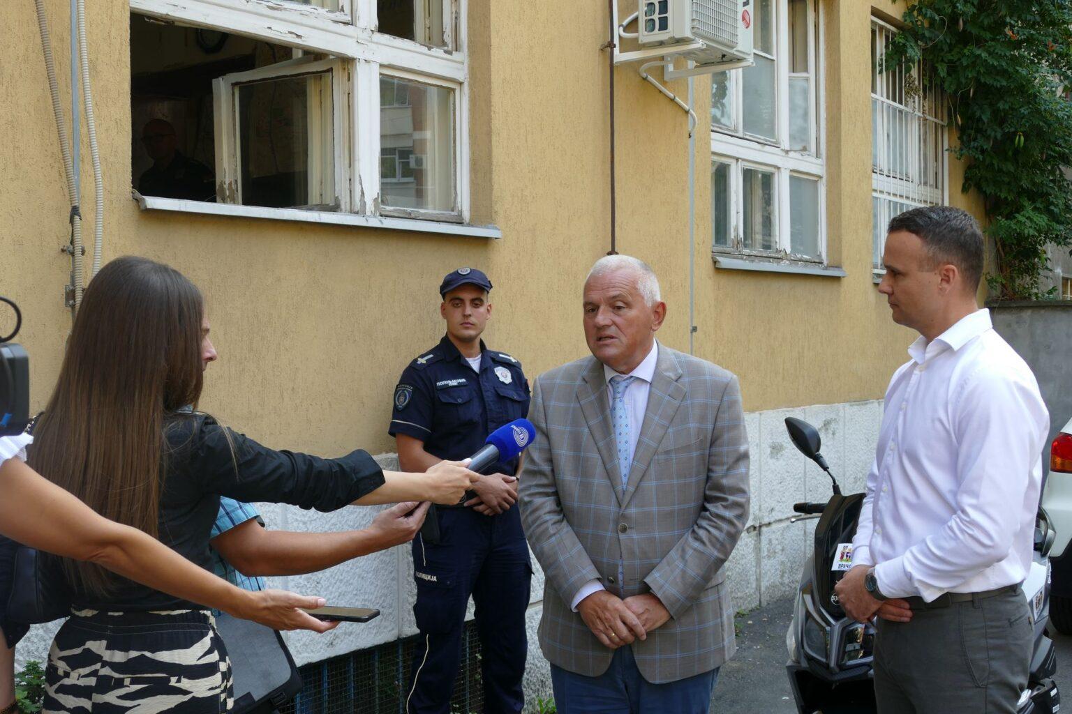 ОПШТИНА ОБЕЗБЕДИЛА ДВА СКУТЕРА ПОЛИЦИЈСКОЈ СТАНИЦИ „ВРАЧАР“